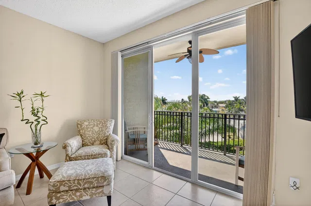 Boca Raton Unit 403 photo 30