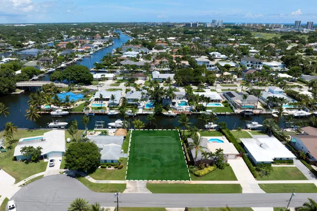 Village of North Palm Beach Residence photo 16