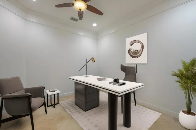 Residence photo 14
