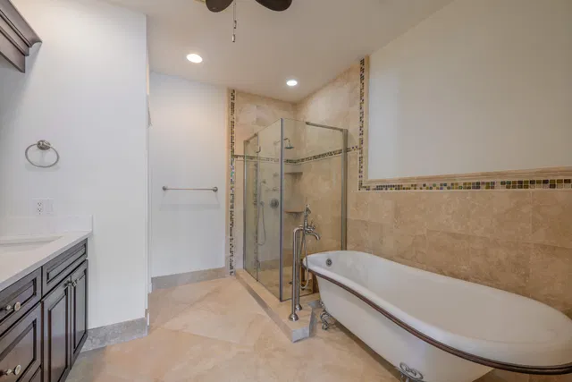 Residence photo 20