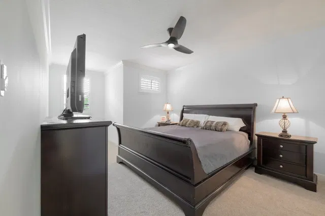 Residence photo 22