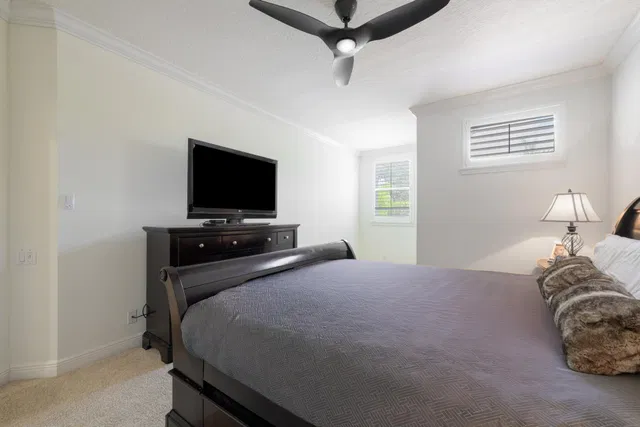 Residence photo 27