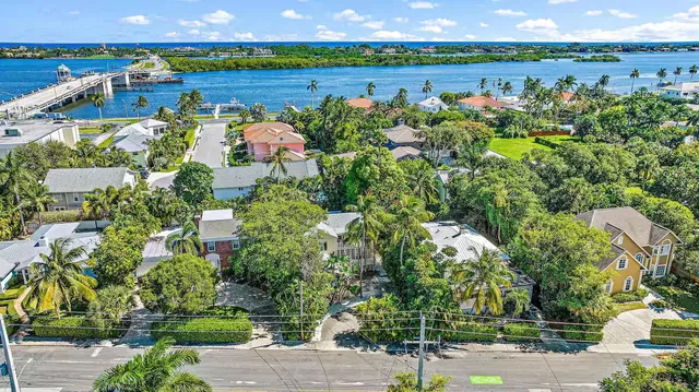 SoSo West Palm Beach Residence photo 36