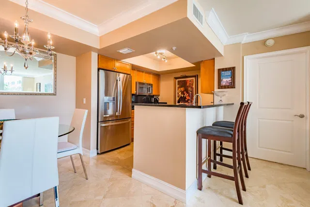 Townsend Place Unit 215 photo 6
