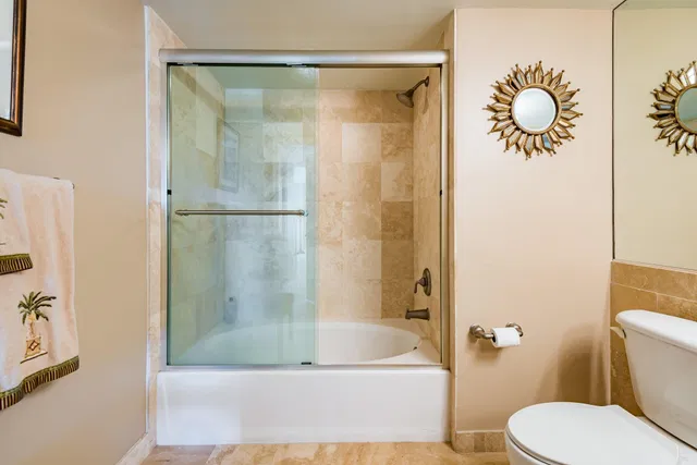 Townsend Place Unit 215 photo 14