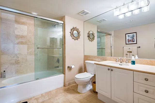 Townsend Place Unit 215 photo 15