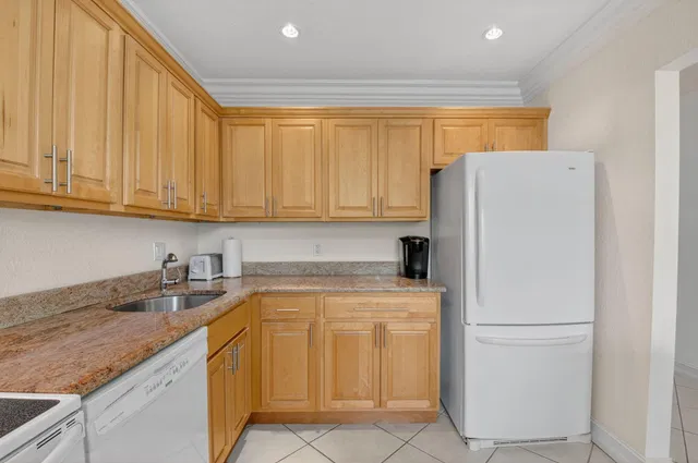 Boca Lago Country Club Homes Unit 43f photo 15