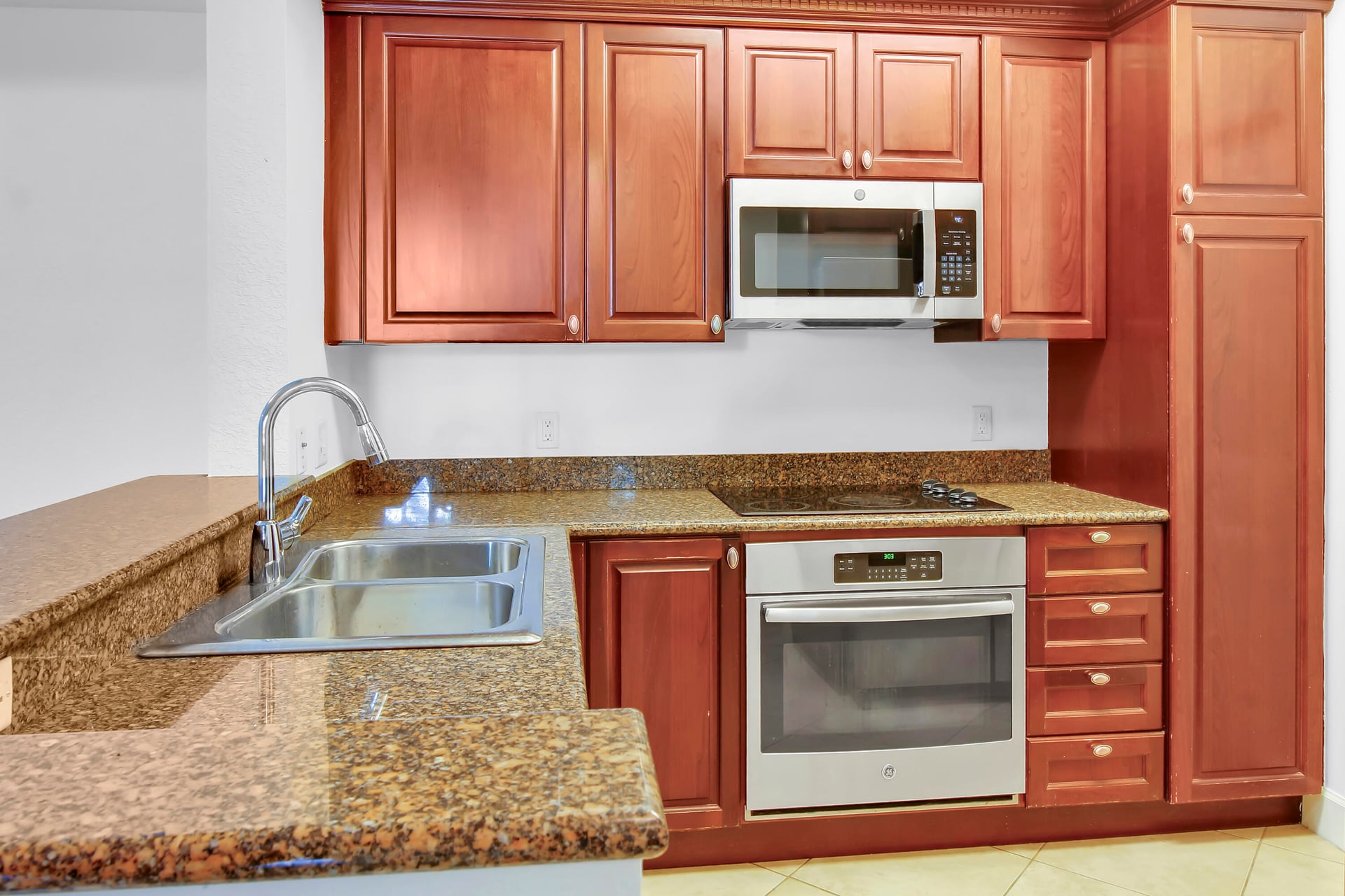 Renaissance Commons I Unit 2118 photo 20