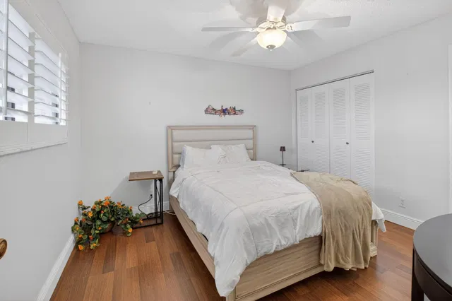 Unit 607 photo 16