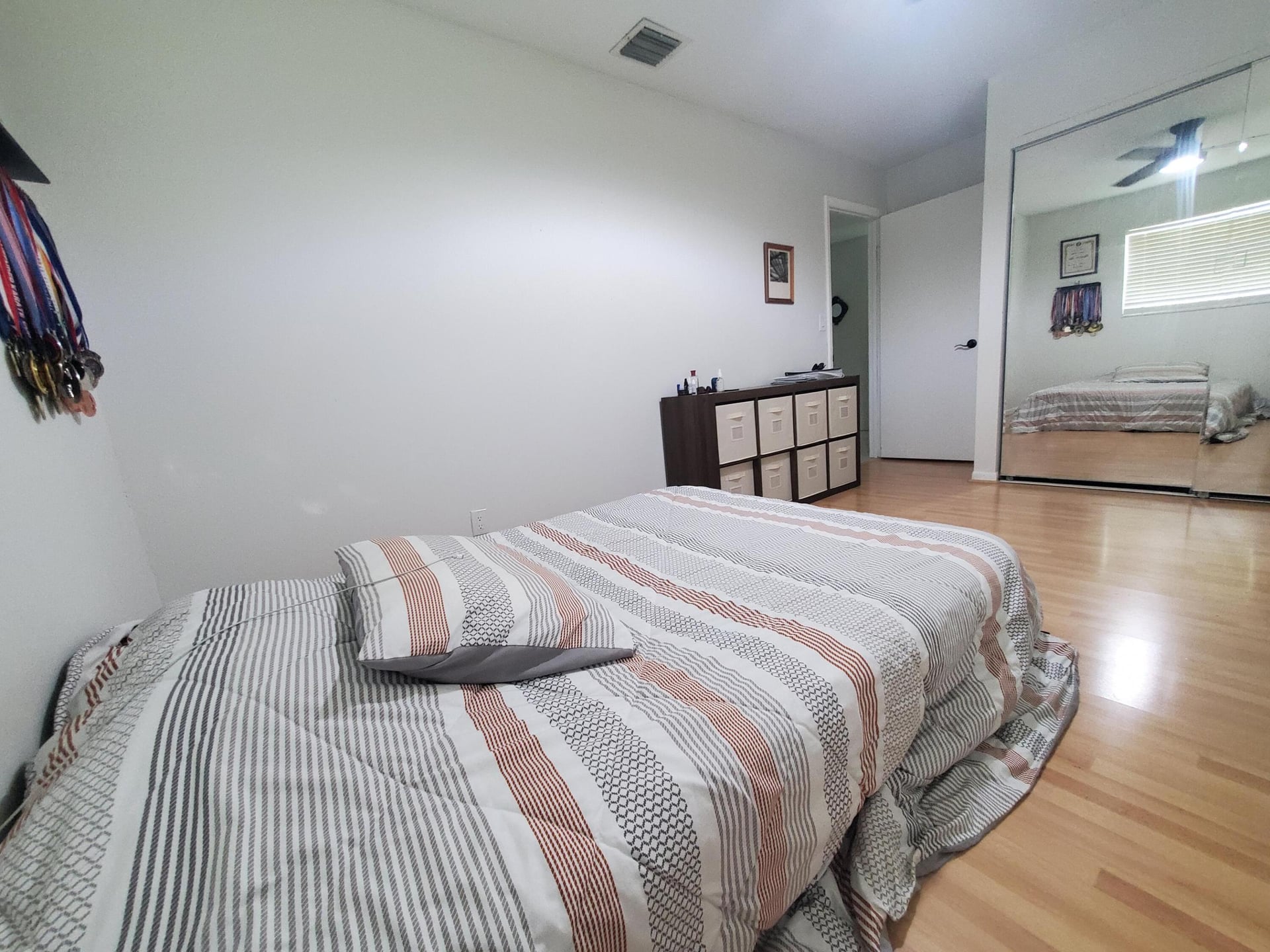  Unit 558 photo 24
