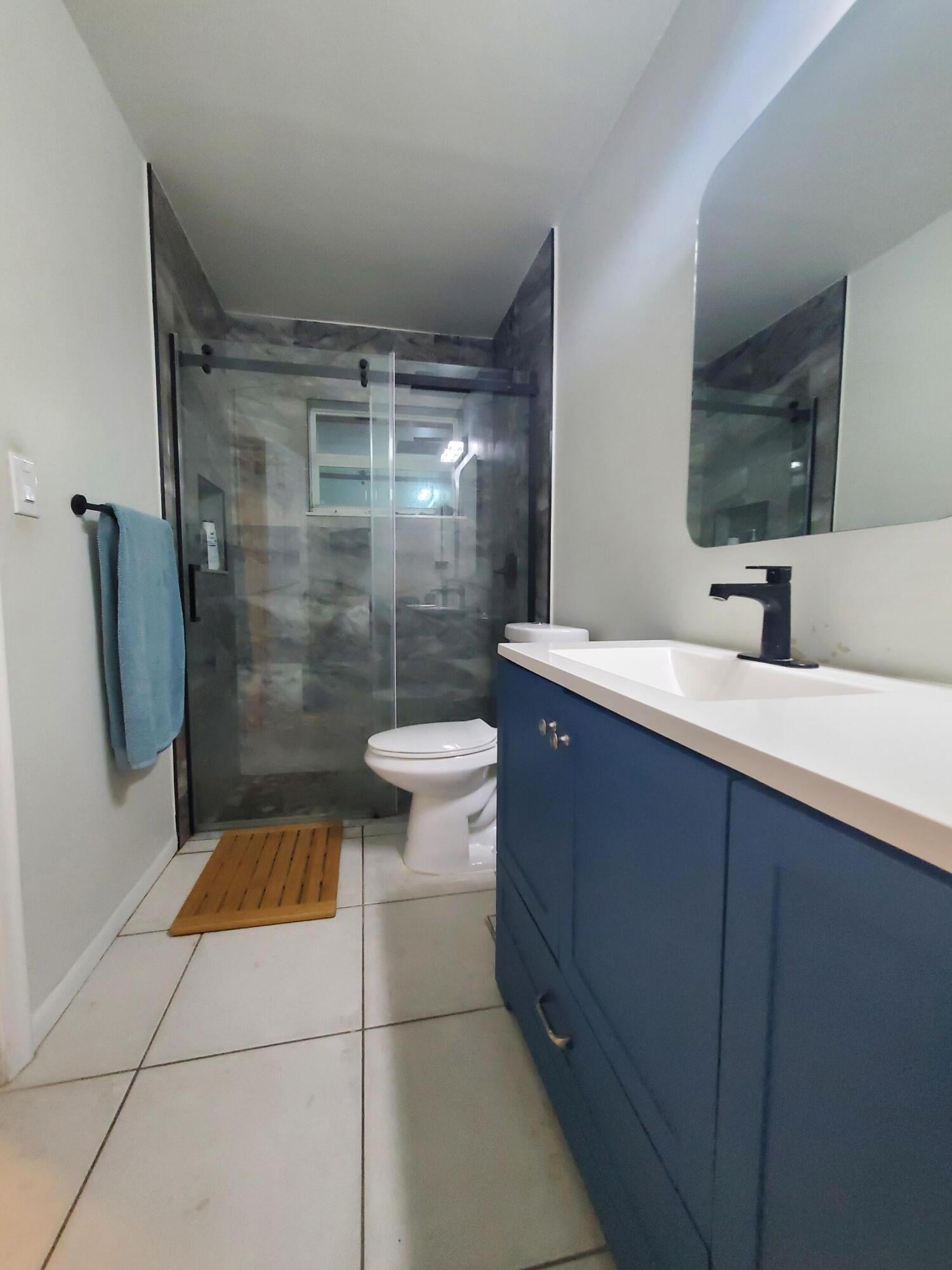  Unit 558 photo 37