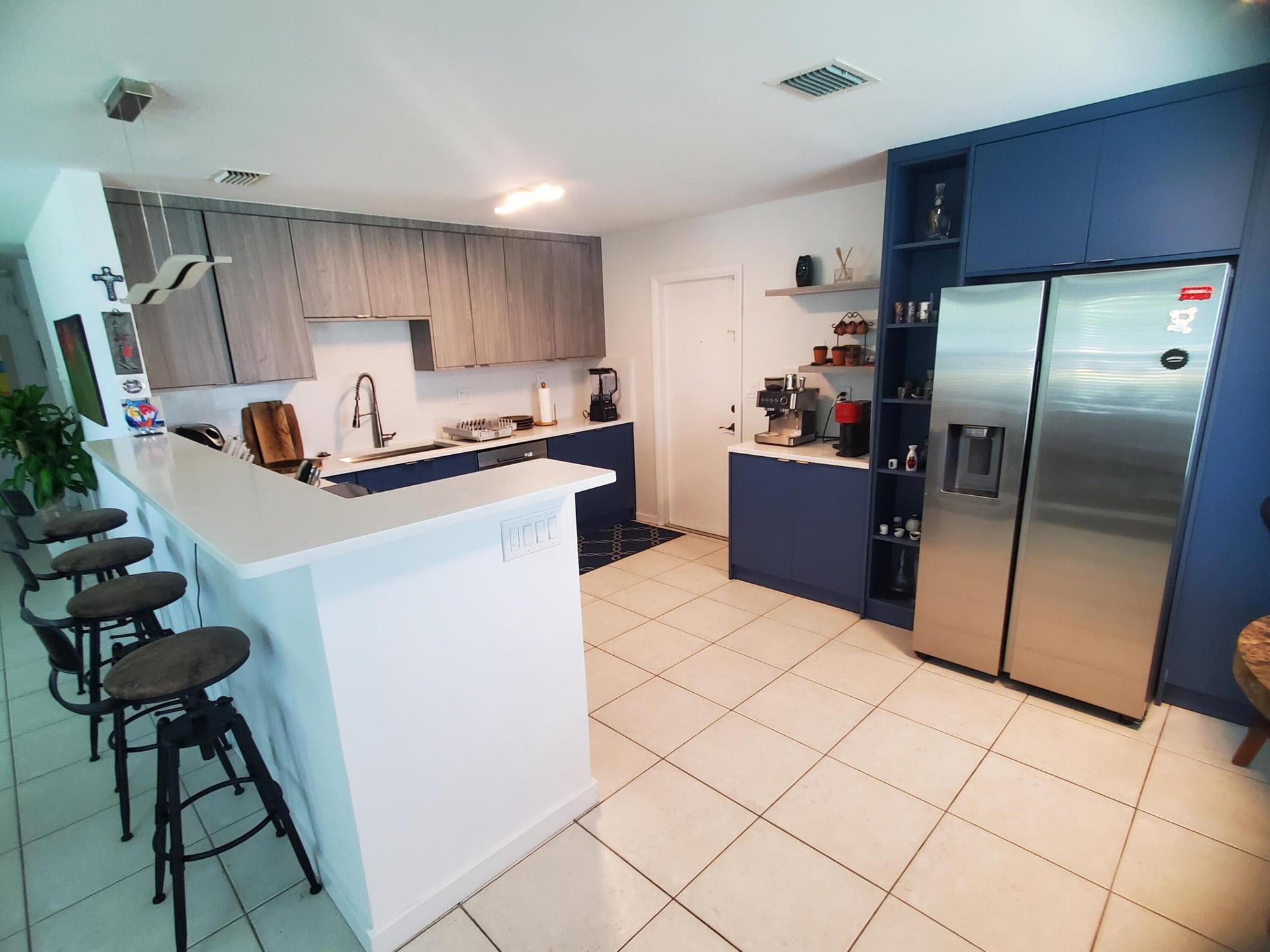  Unit 558 photo 53