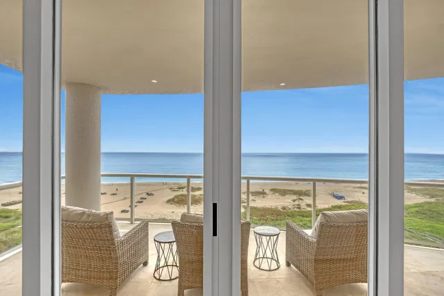 Ritz Carlton Residences Singer Island Unit 401a photo 8