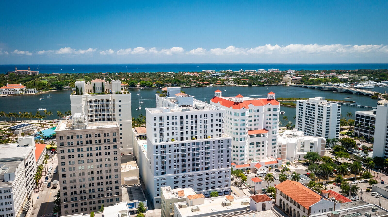 The Strand Unit 1115 photo 45