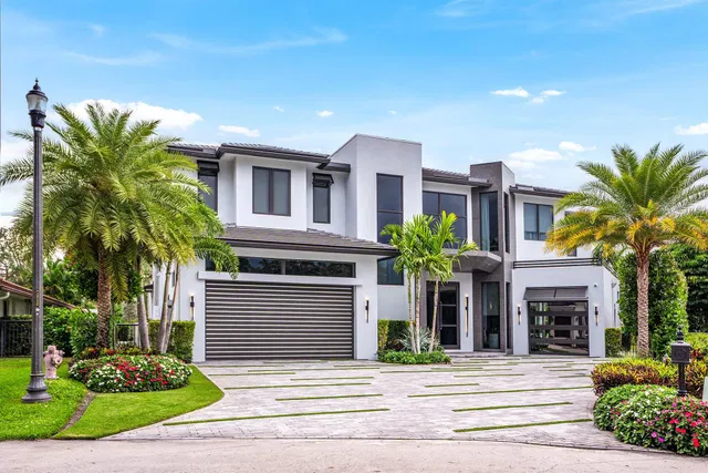 Royal Palm Yacht and Country Club Residence photo 2