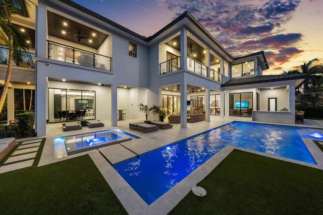 Royal Palm Yacht and Country Club Residence photo 96