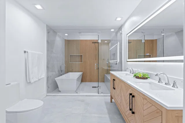 Windsor Way Residence photo 23