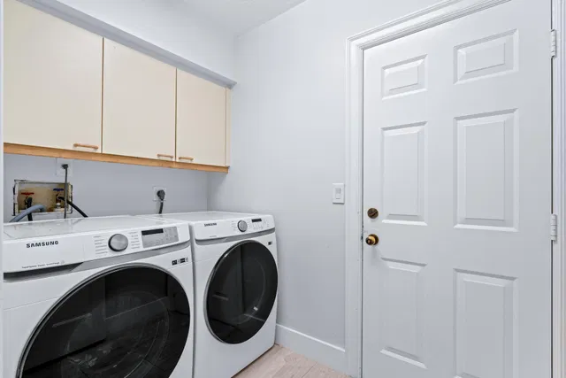 Windsor Way Residence photo 38