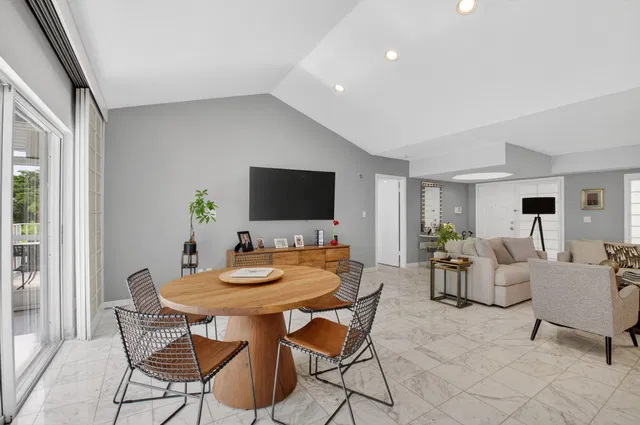 Boca Grove Unit 307 photo 9