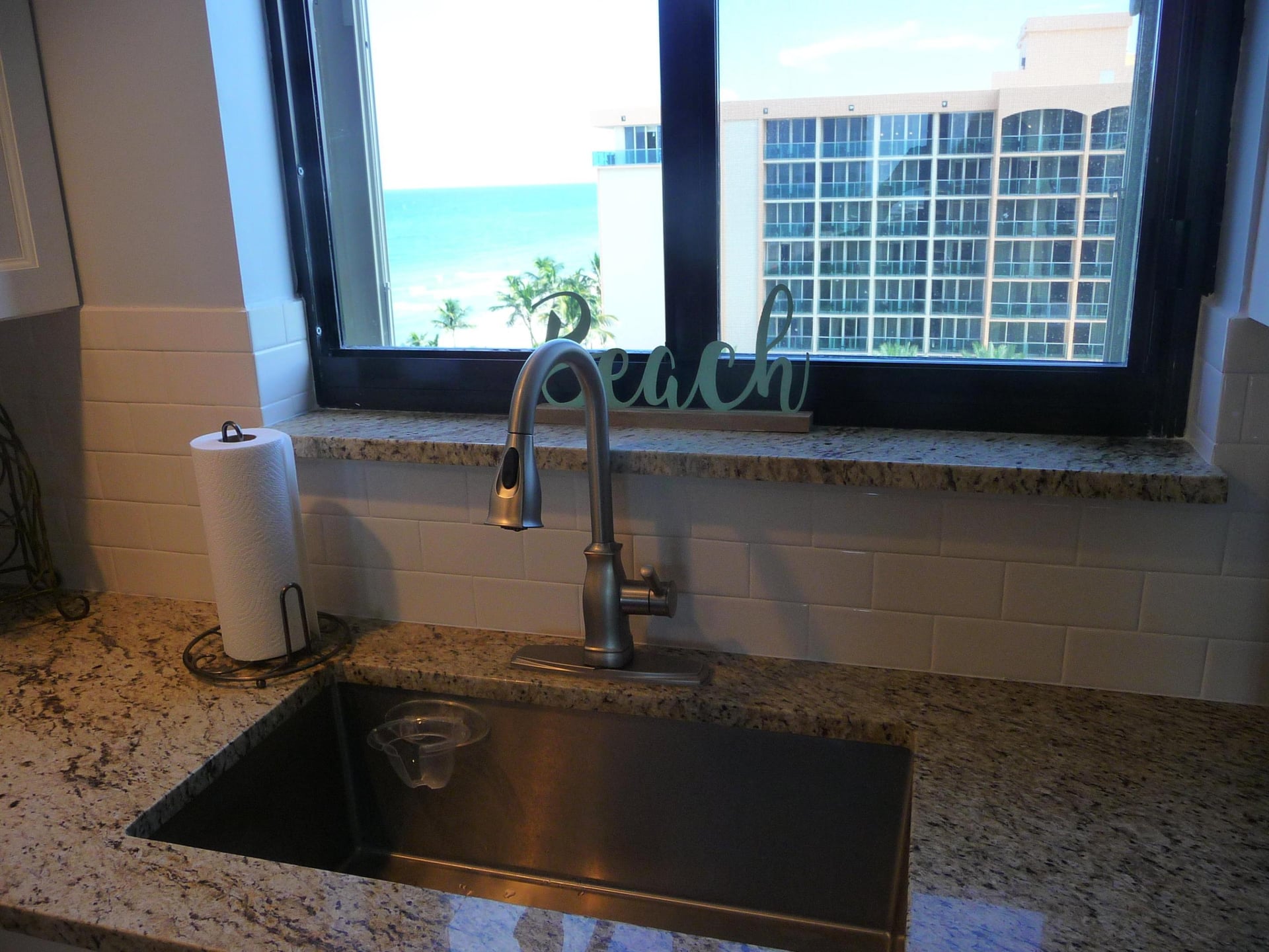  Unit 801 photo 15