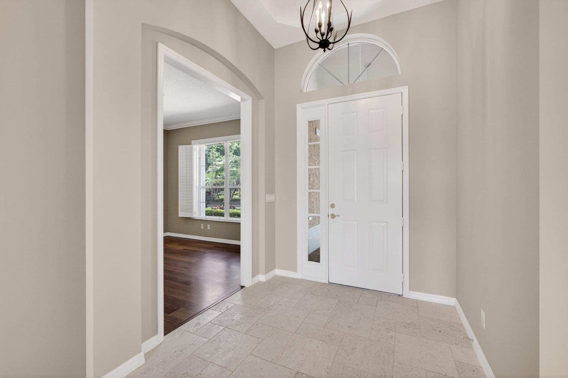 Monarch Country Club Residence photo 4