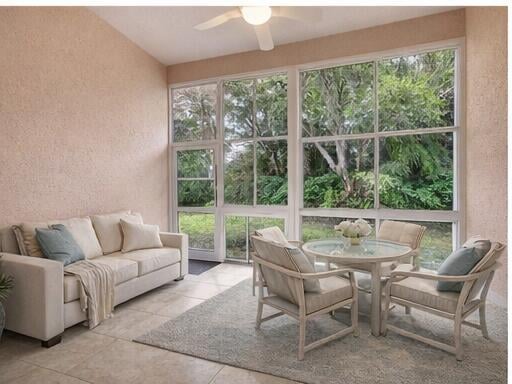  Residence photo 17