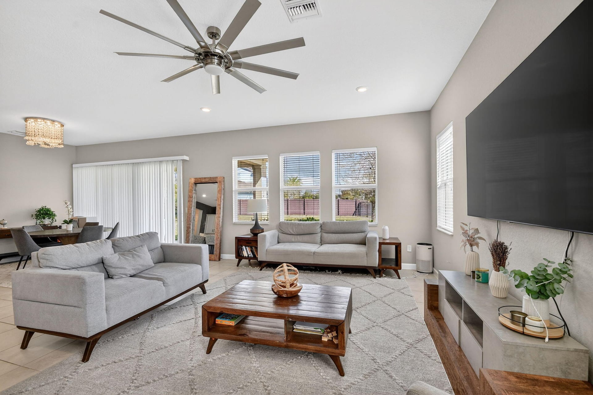 Residence photo 11
