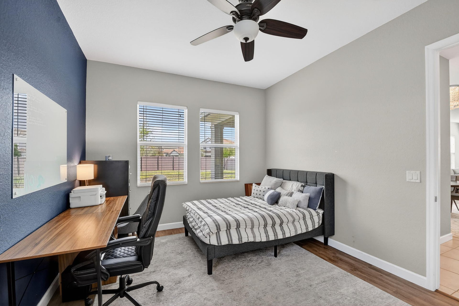 Residence photo 25