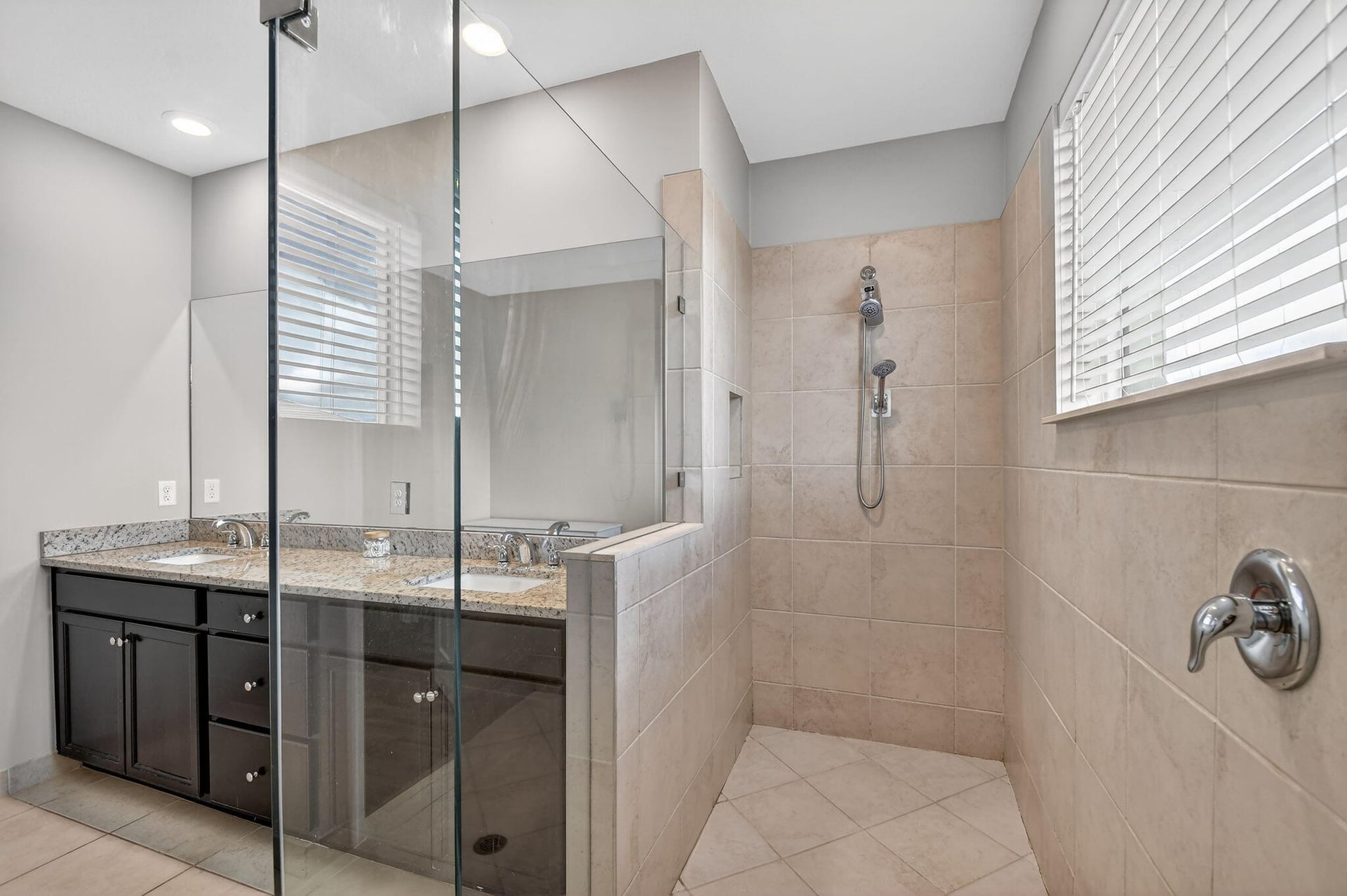 Residence photo 35