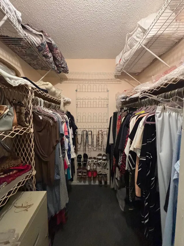 Unit 203 photo 9