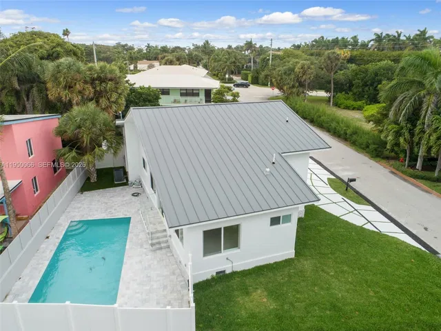 Residence photo 2