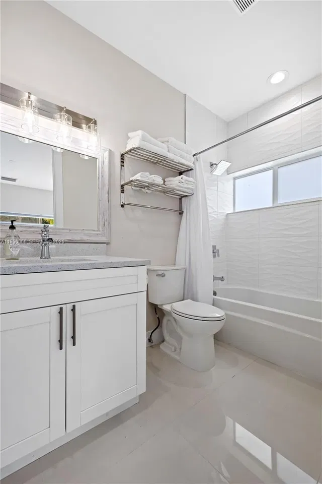 Residence photo 7