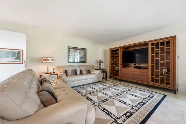Jonathan's Landing Jupiter FL Unit 107 photo 8