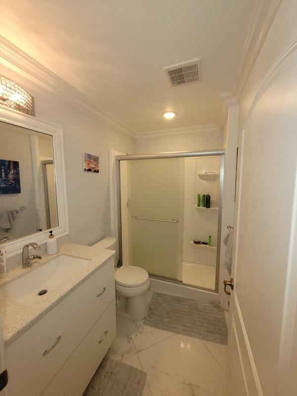  Unit C photo 16