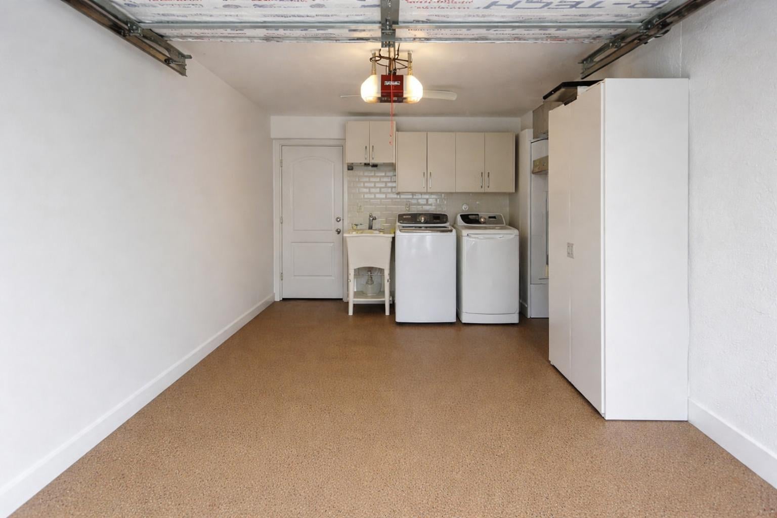  Unit C photo 18