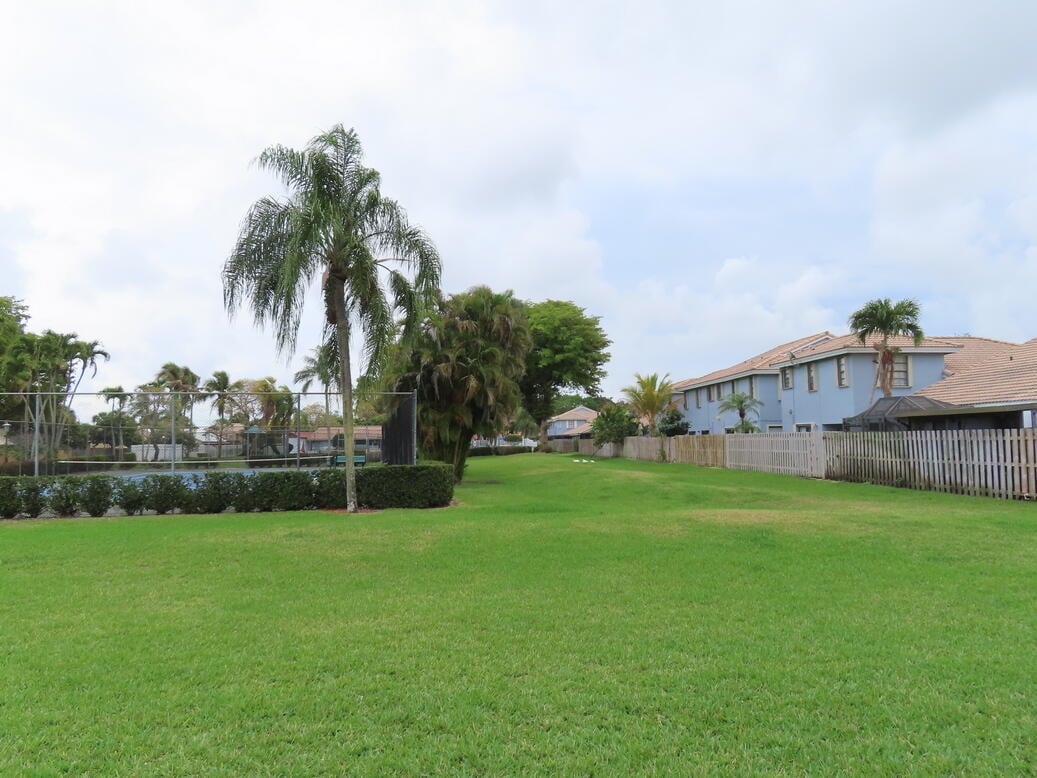  Unit C photo 29