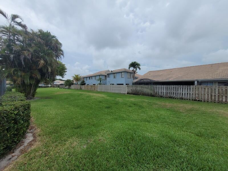  Unit C photo 36
