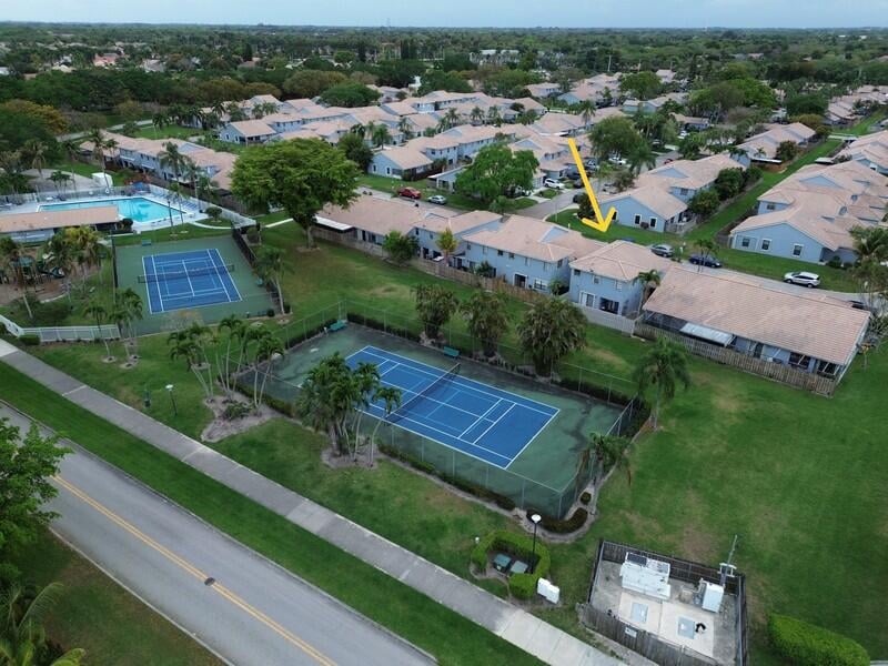  Unit C photo 43