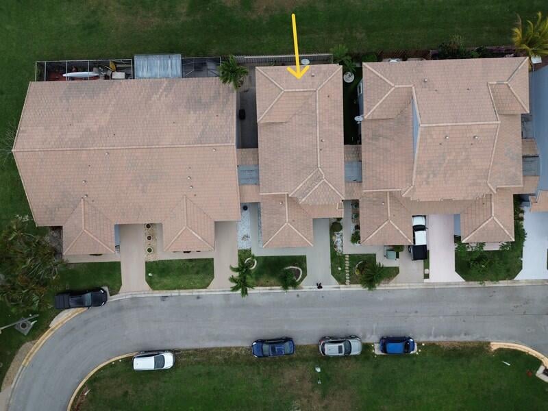  Unit C photo 49