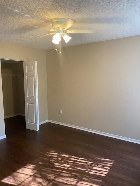  Unit 209 photo 6