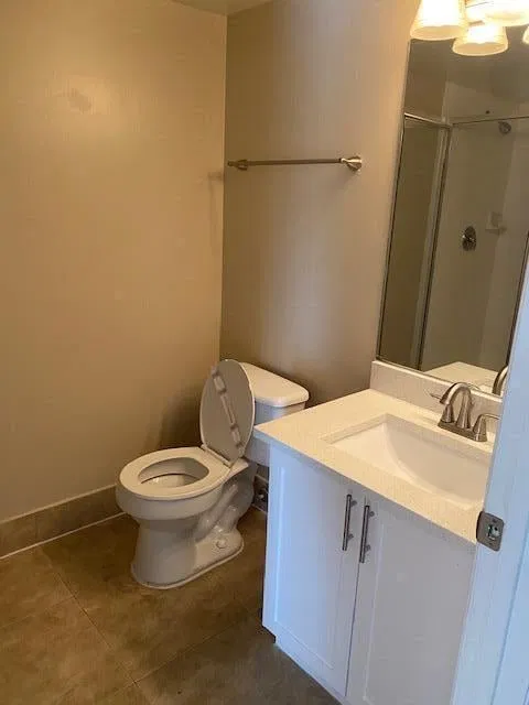  Unit 209 photo 7
