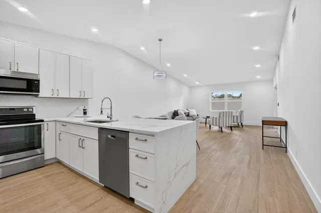 Residence photo 7