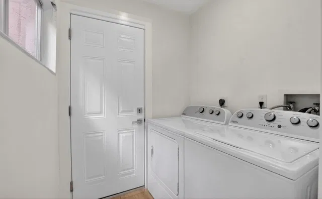 Residence photo 18