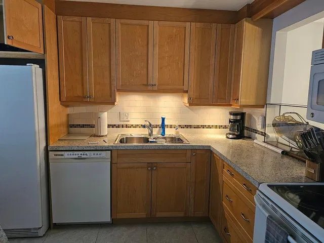  Residence photo 7