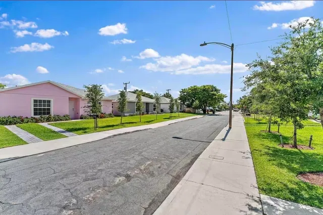 West Palm Beach Residence photo 29