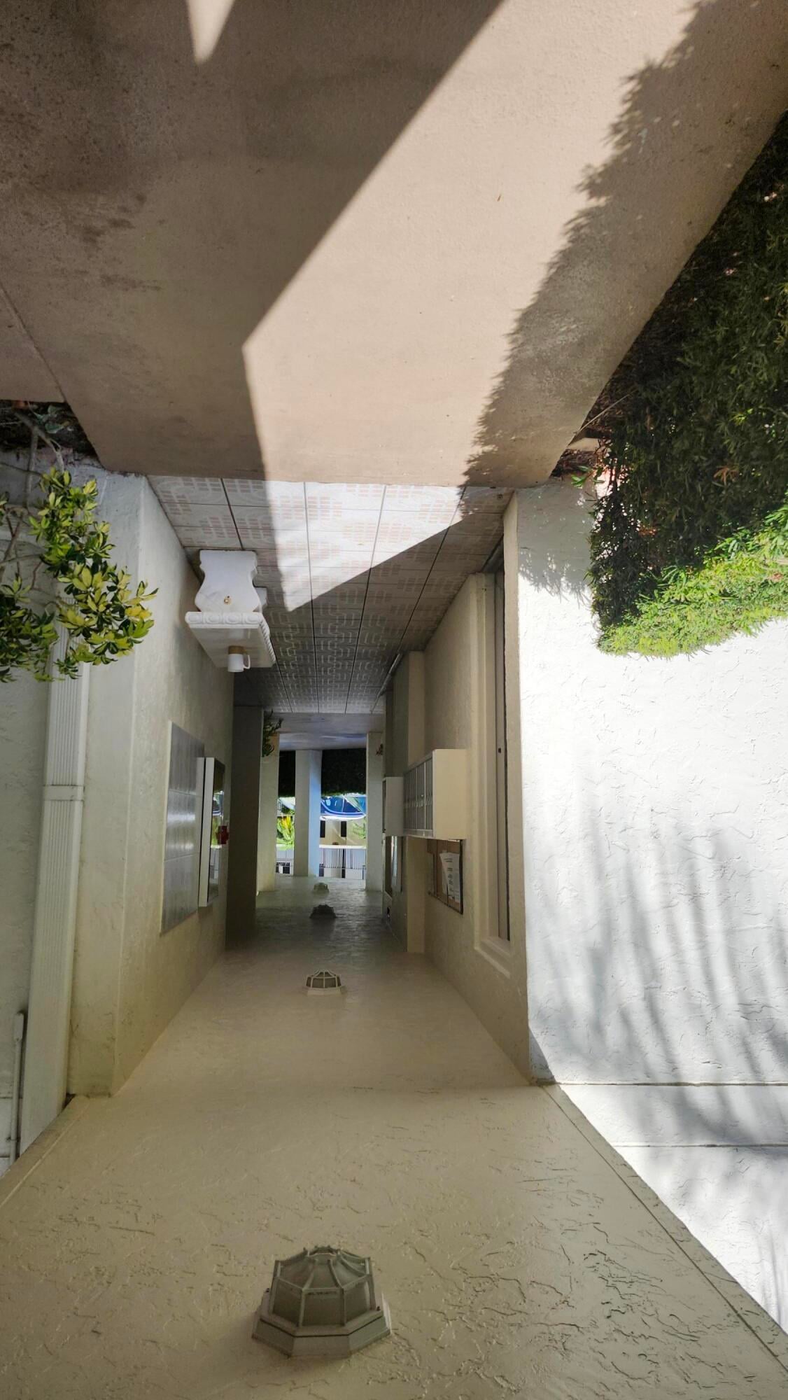 Unit 414 photo 6