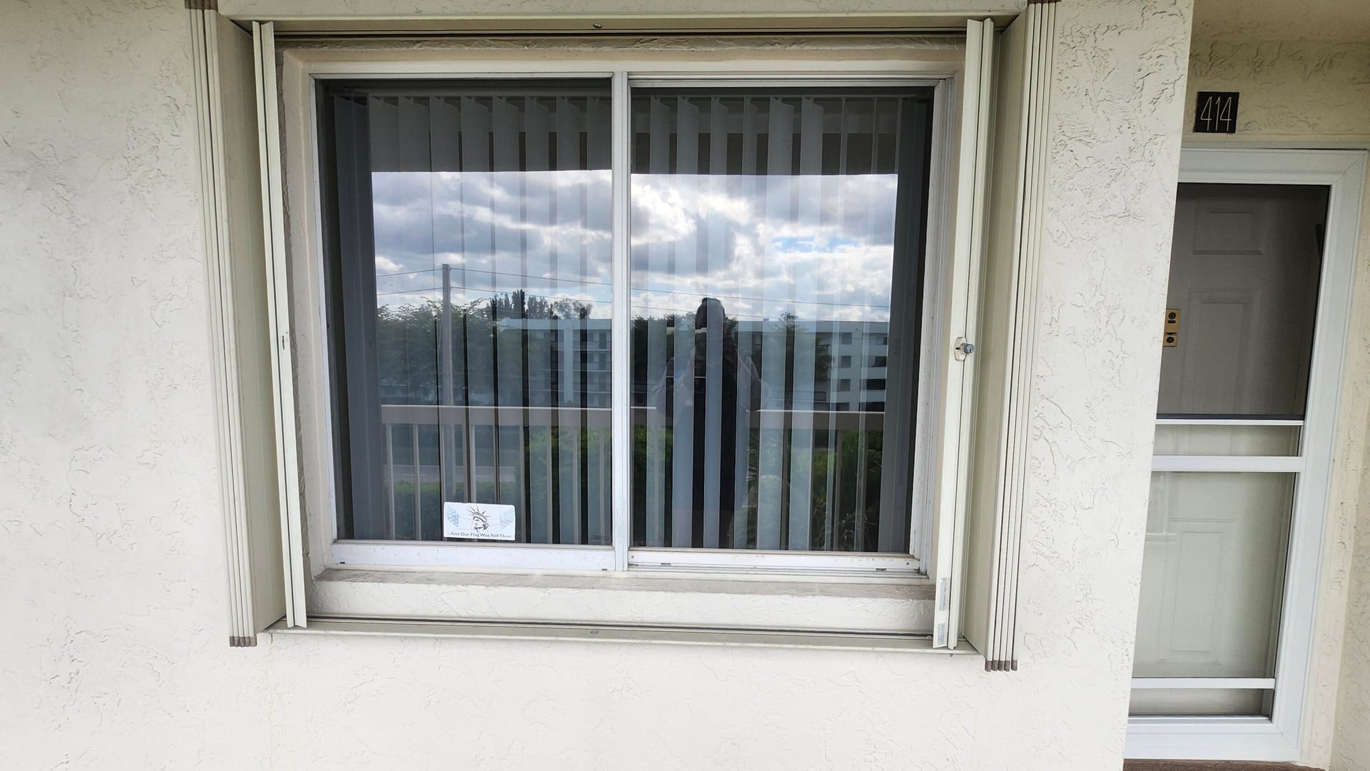 Unit 414 photo 12