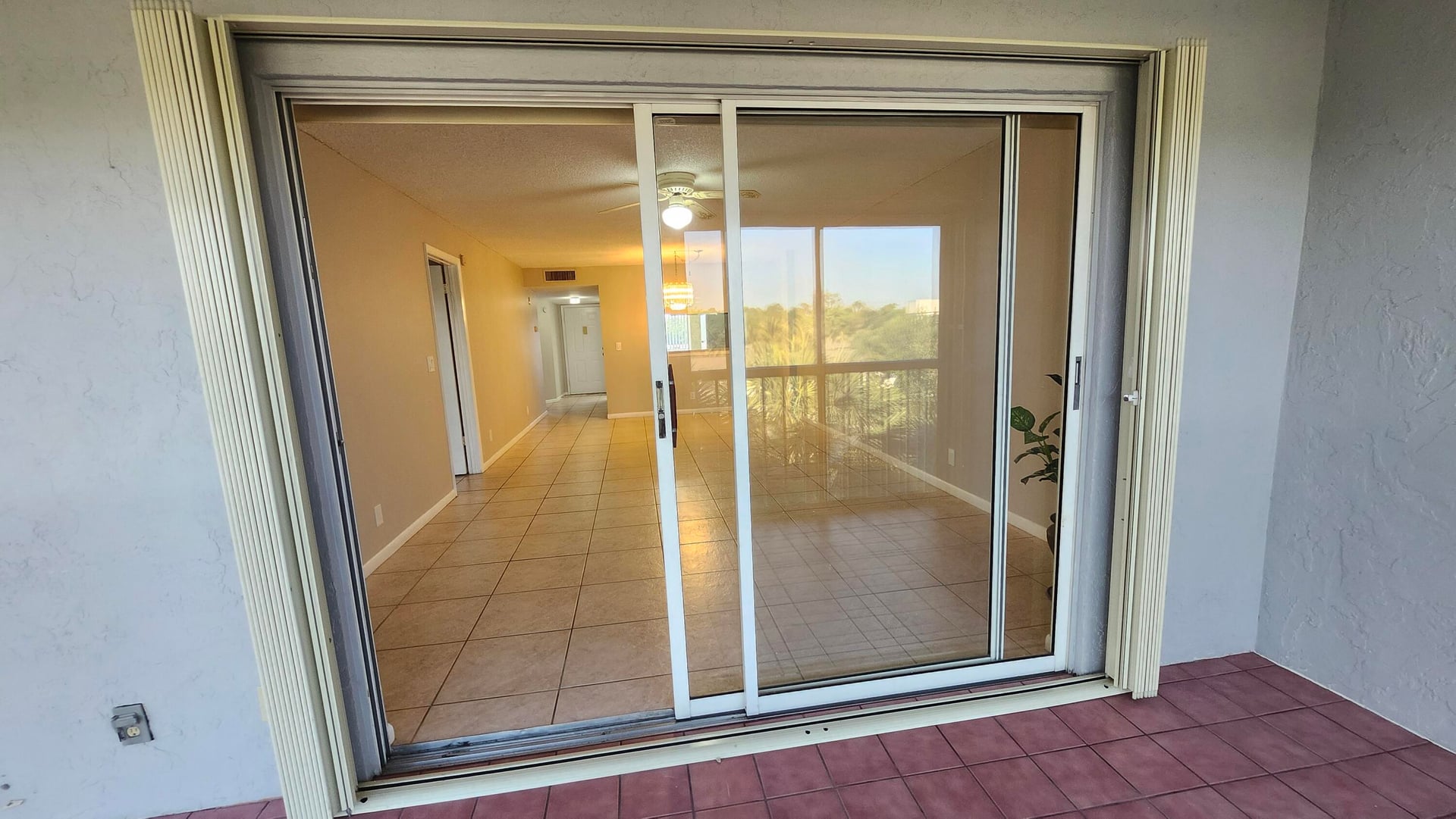 Unit 414 photo 44
