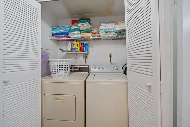Unit 13a photo 24