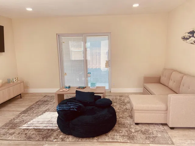 Residence photo 6